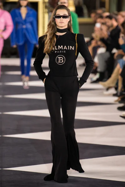 Look 34